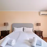 Летний дом Quinta Dos Vales Wine Estate Лагоа