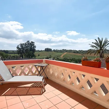 Εξοχικό σπίτι Quinta Dos Vales Wine Estate *