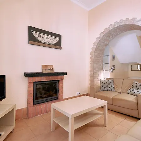 Εξοχικό σπίτι Quinta Dos Vales Wine Estate Estômbar